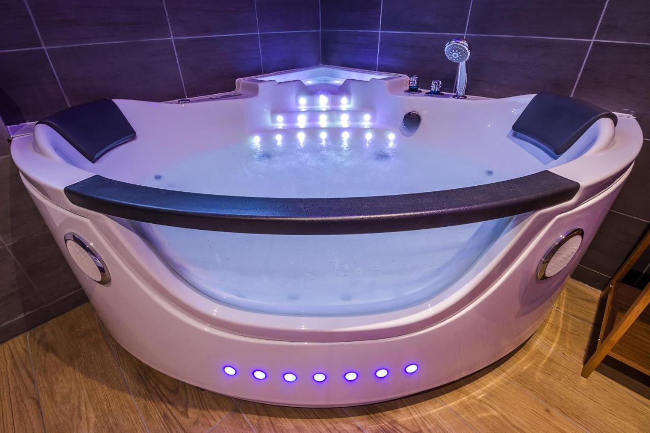 Escapade En Bord De Mer Avec Sauna Et Spa Prives Binic Extérieur photo